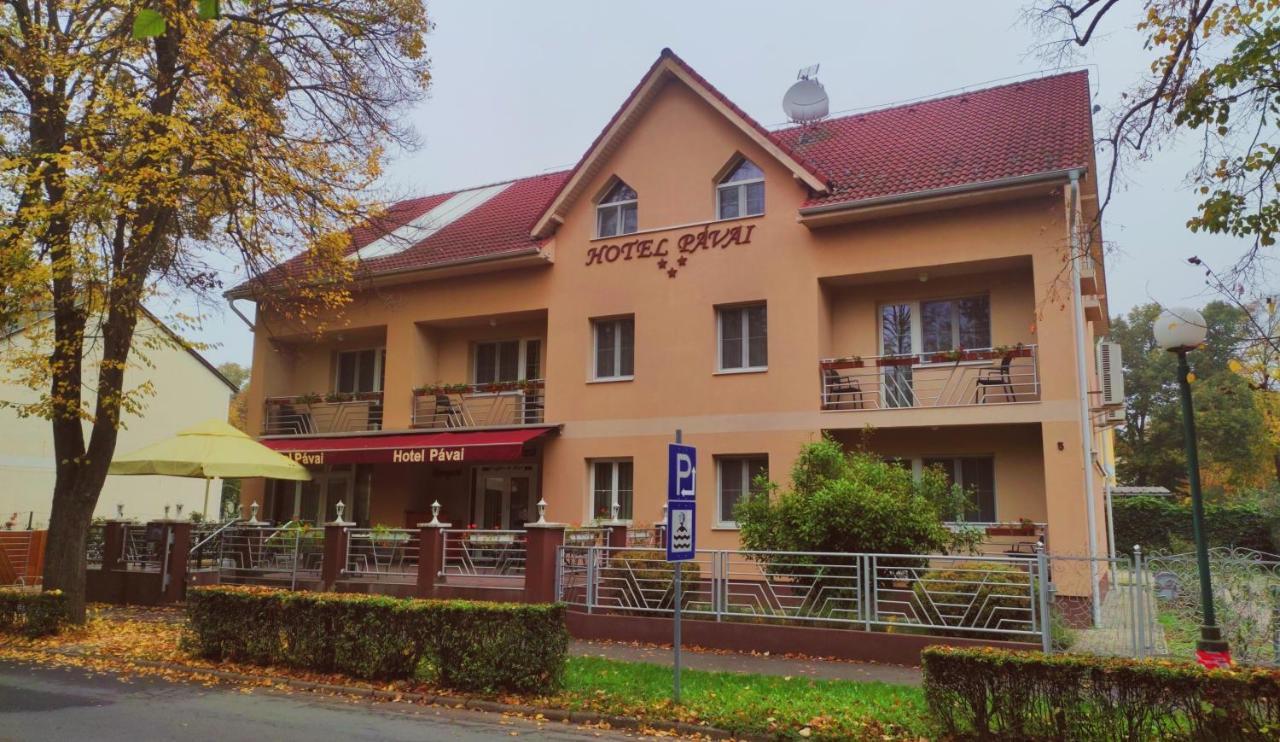 Hotel Pavai Hajdúszoboszló المظهر الخارجي الصورة